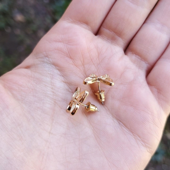 NWOT Gold Butterfly Studs - Picture 4 of 6